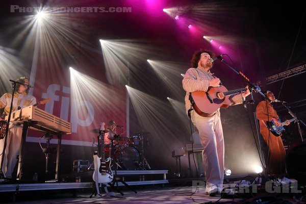 METRONOMY - 2022-06-21 - PARIS - Arenes de Lutece - 